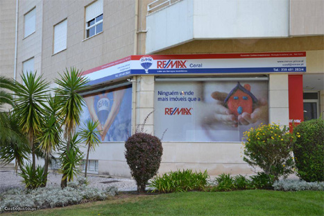 Remax Coral