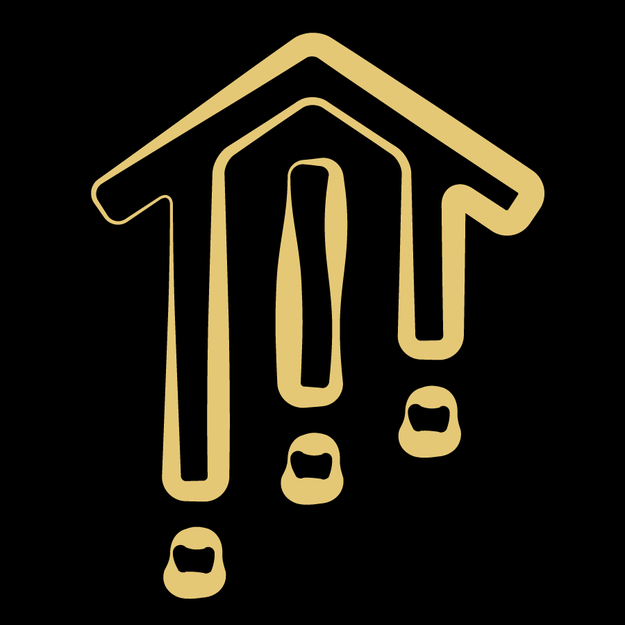 Carla Valrio, Formao e Consultoria Imobiliria
